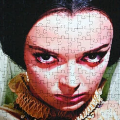 Barbara Steele Queen Of Horror 1000 Piece Jigsaw Puzzle -All Jigsaw Puzzles AJP13523 barbara steele 1000 piece jigsaw puzzle detail