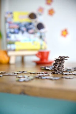 The Telegraph 1960s According To Blower 1000 Or 300 Piece Jigsaw Puzzle -All Jigsaw Puzzles DSC4758copy