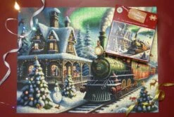 The Christmas Train 1000 Piece Jigsaw Puzzle -All Jigsaw Puzzles P1130348